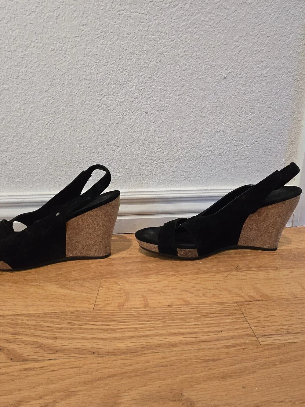 UGG Women's Black Suede Slingback Sandals